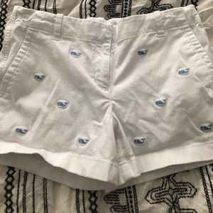 Vineyard Vines shorts